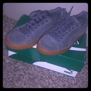 Grey Puma Sneakers.
